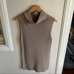 Aritzia Sleeveless Sweater